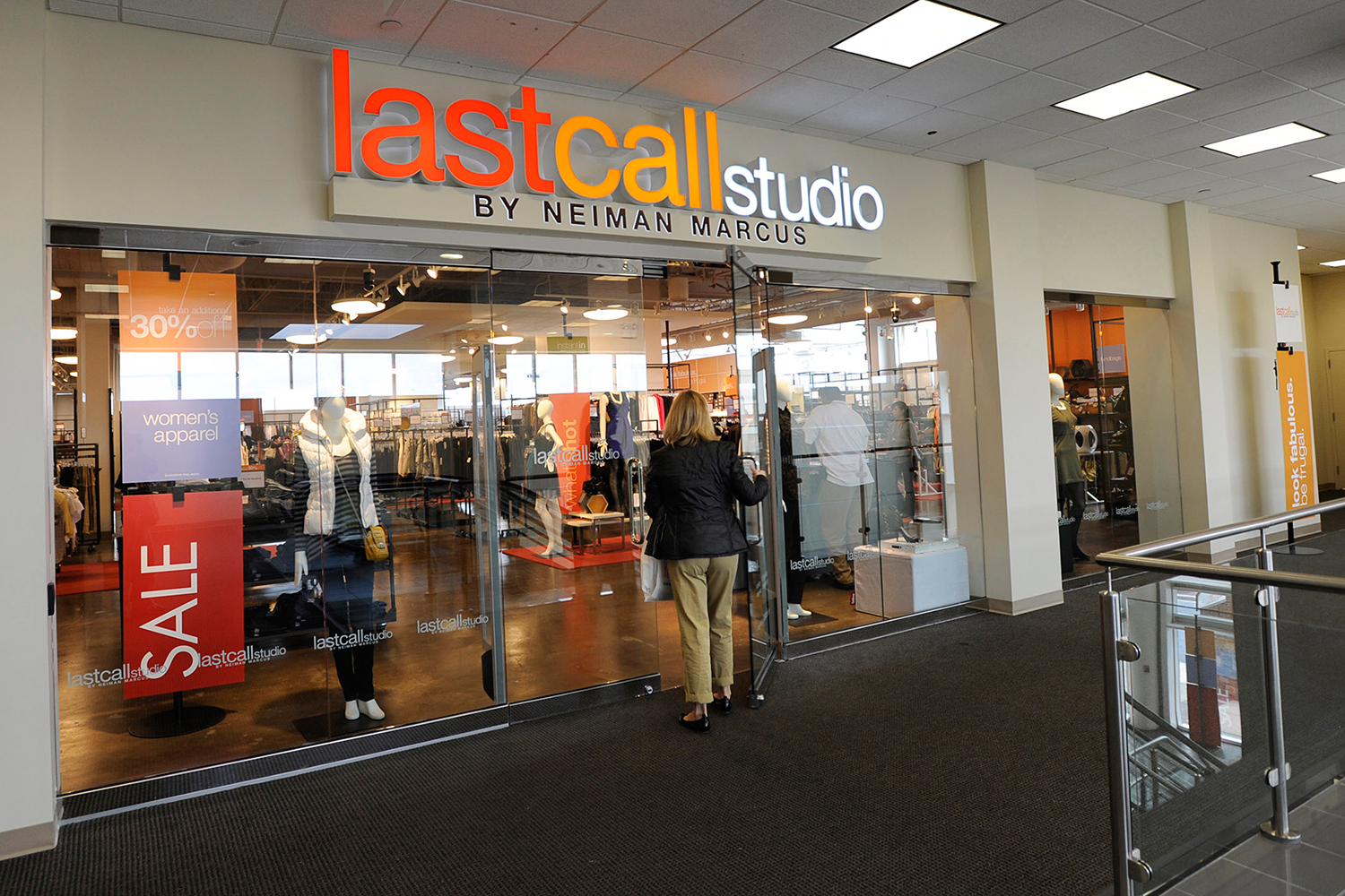 Beware Of Outlet Shopping