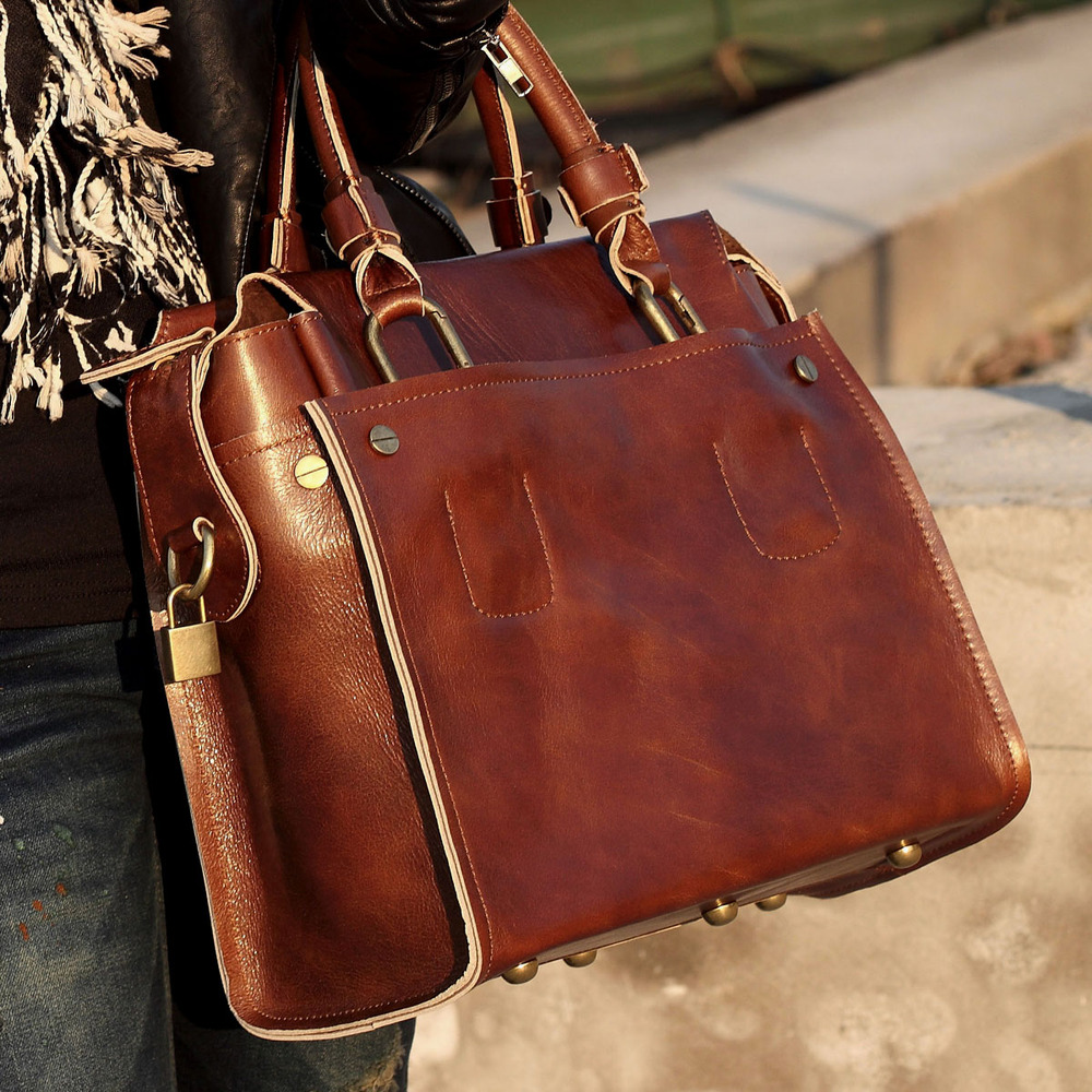 Leather Handbags of Women