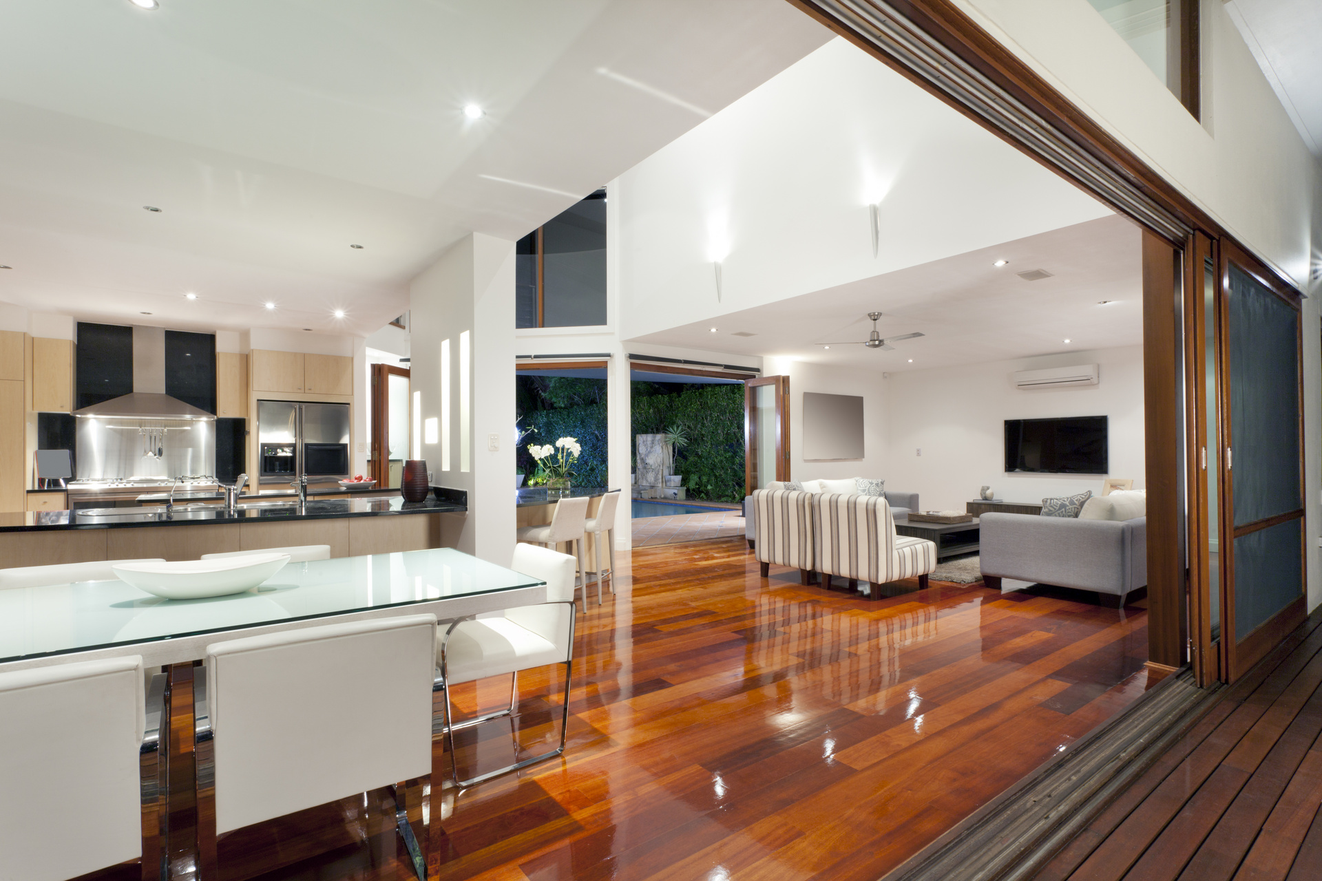 Whom Will You Consult on Home Extensions and Renovations?